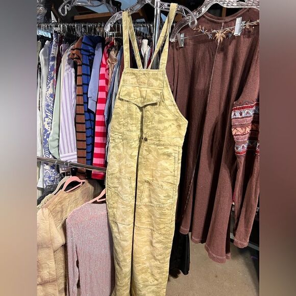 Free People We the Free The Way it Goes Harem Overalls Dusted Olive-Bubbly Camo - Picture 8 of 9